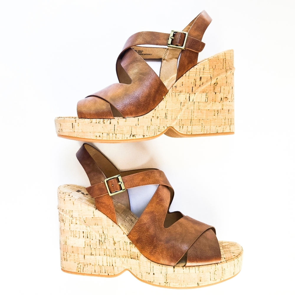 NIB Korks Brigitte Platform Wedge Sandals, Dark Tan